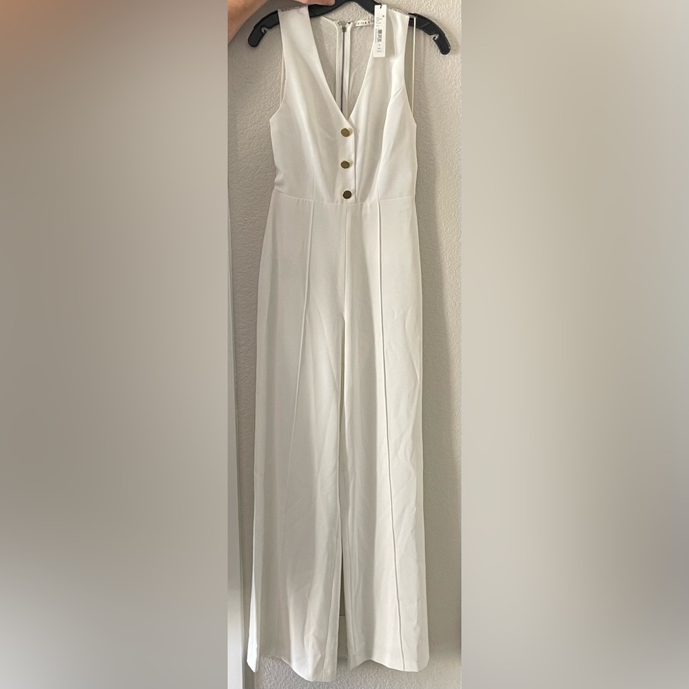 NWT Alice + Olivia Off White Wide Leg Jumpsuit Size 2